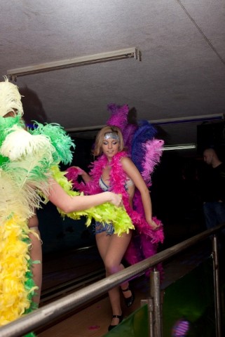 Viva Carnaval w Klubie Chill Out(wystp tancerek)