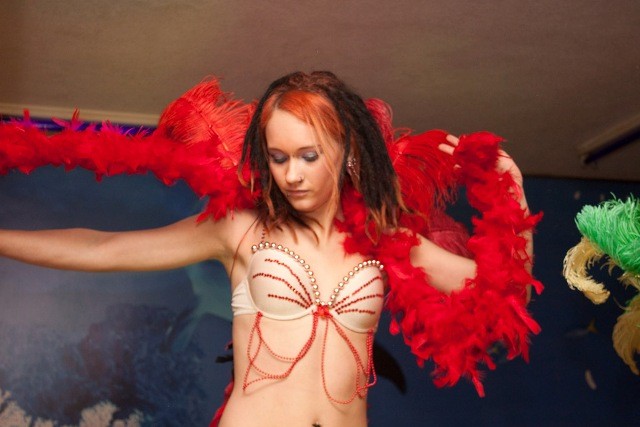 Viva Carnaval w Klubie Chill Out(wystp tancerek)
