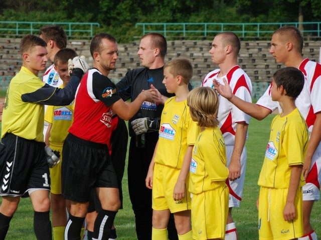 JUVENTA STARACHOWICE KONTRA NAPRZD JDRZEJW (1:0)