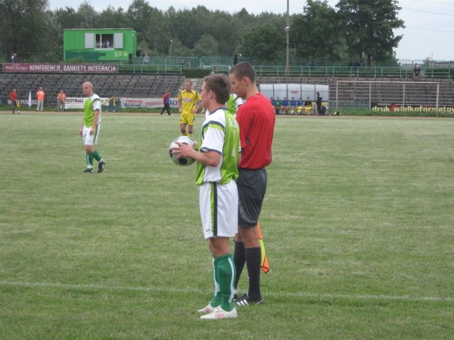 Mecz Juventy Perfopol Starachowice z Dalinem Mylenice