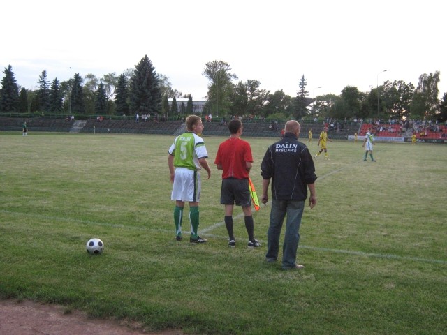 Mecz Juventy Perfopol Starachowice z Dalinem Mylenice