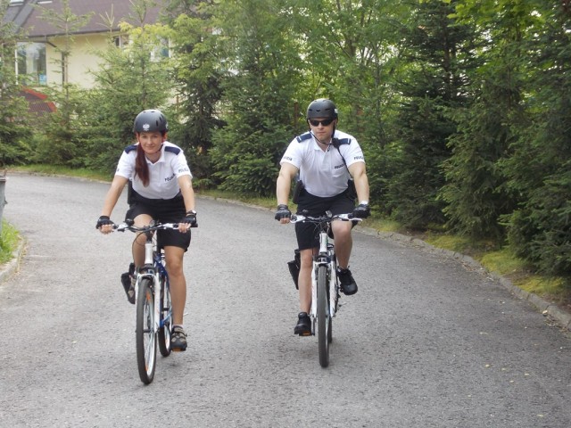 Starachowiccy policjanci rozpoczli suby na rowerach