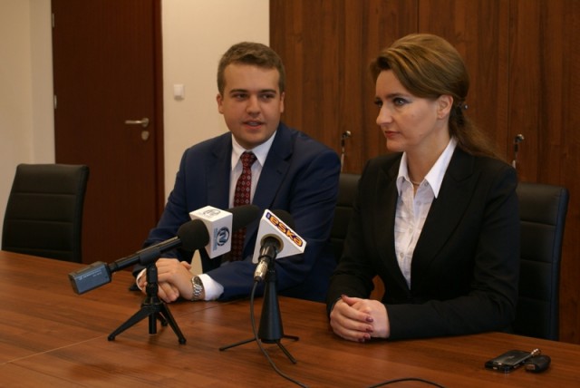 Marek Materek - szef struktur powiatowych i Pose Marzena Oka Drewnowicz - szefowa partii w regionie.