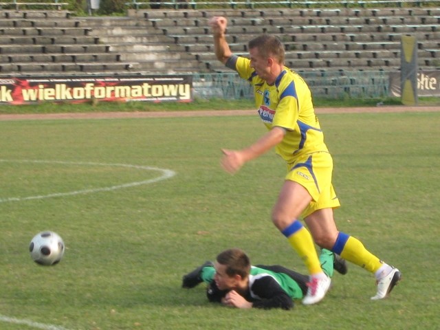 Mecz Juventy Perfopol Starachowice z Naprzodem Jdrzejw