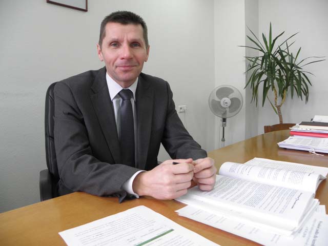 Jarosaw Nowak - dyrektor PUP w Starachowicach