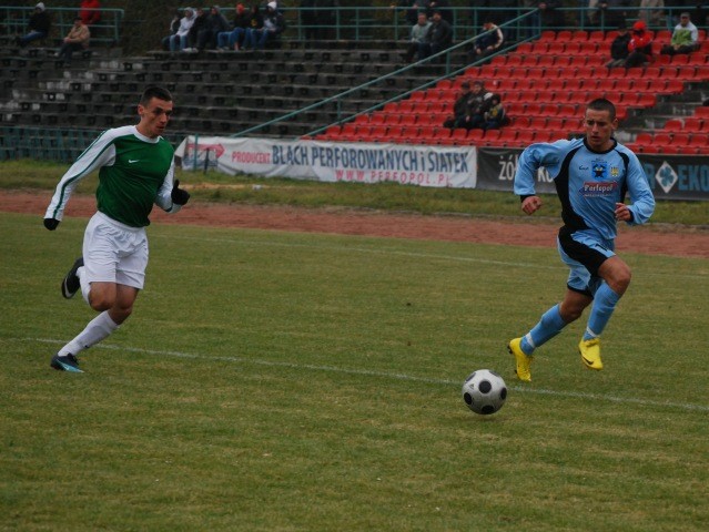 Mecz Juventy Starachowice z Dalinem Mylenice (4:1)