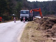 Rozpoczął się drugi etap rozbudowy drogi nad Zalewem Brodzkim