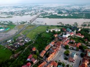&#8220;Powódź z nieba&#8221; - wystawa fotografii lotniczych na rynku w Sandomierzu